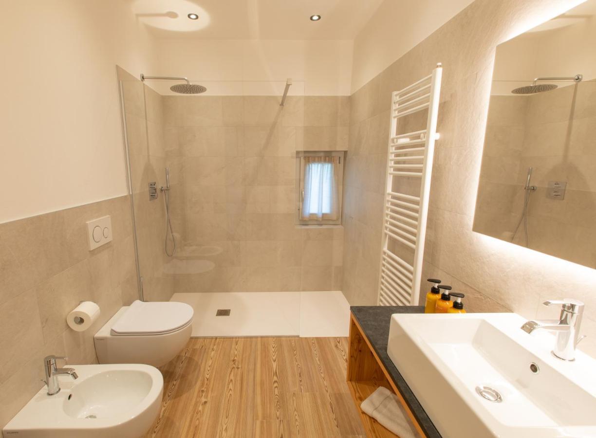 Brenta Rosso - Charme Apartments Fai della Paganella Zewnętrze zdjęcie