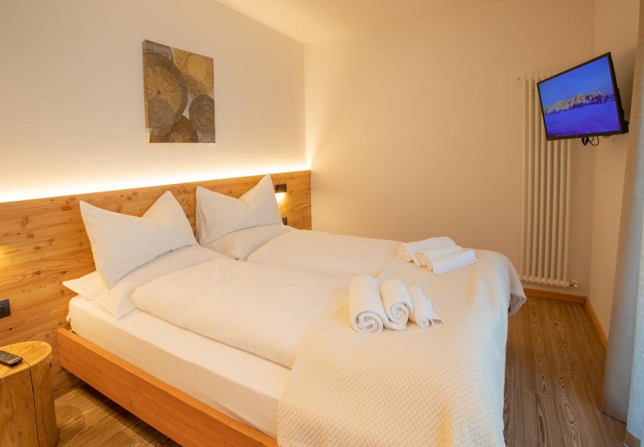 Brenta Rosso - Charme Apartments Fai della Paganella Zewnętrze zdjęcie