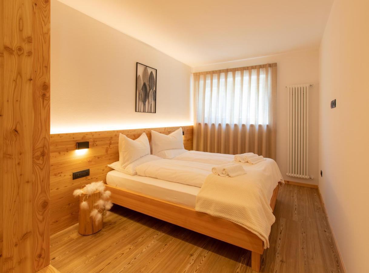Brenta Rosso - Charme Apartments Fai della Paganella Zewnętrze zdjęcie