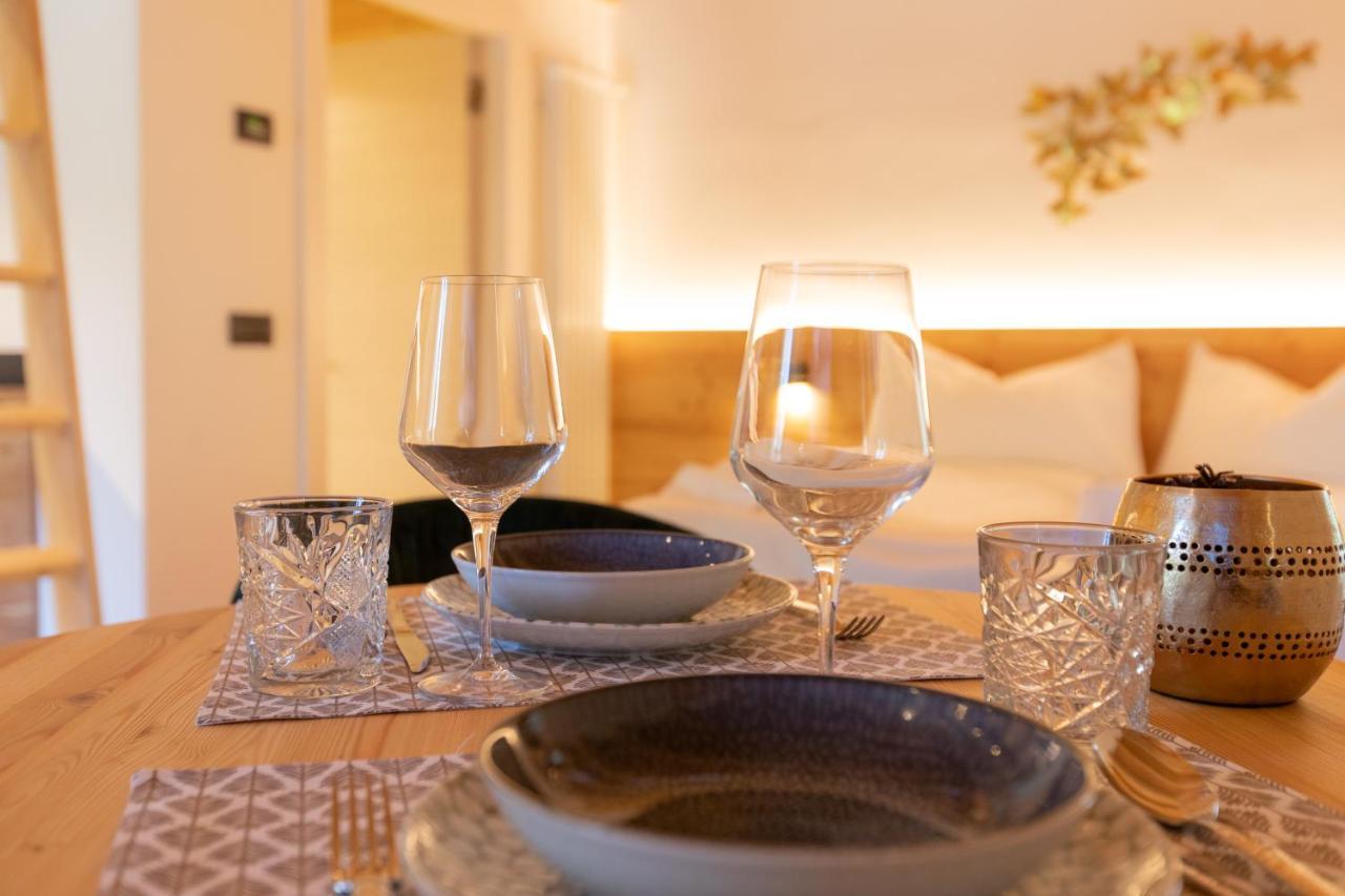 Brenta Rosso - Charme Apartments Fai della Paganella Zewnętrze zdjęcie