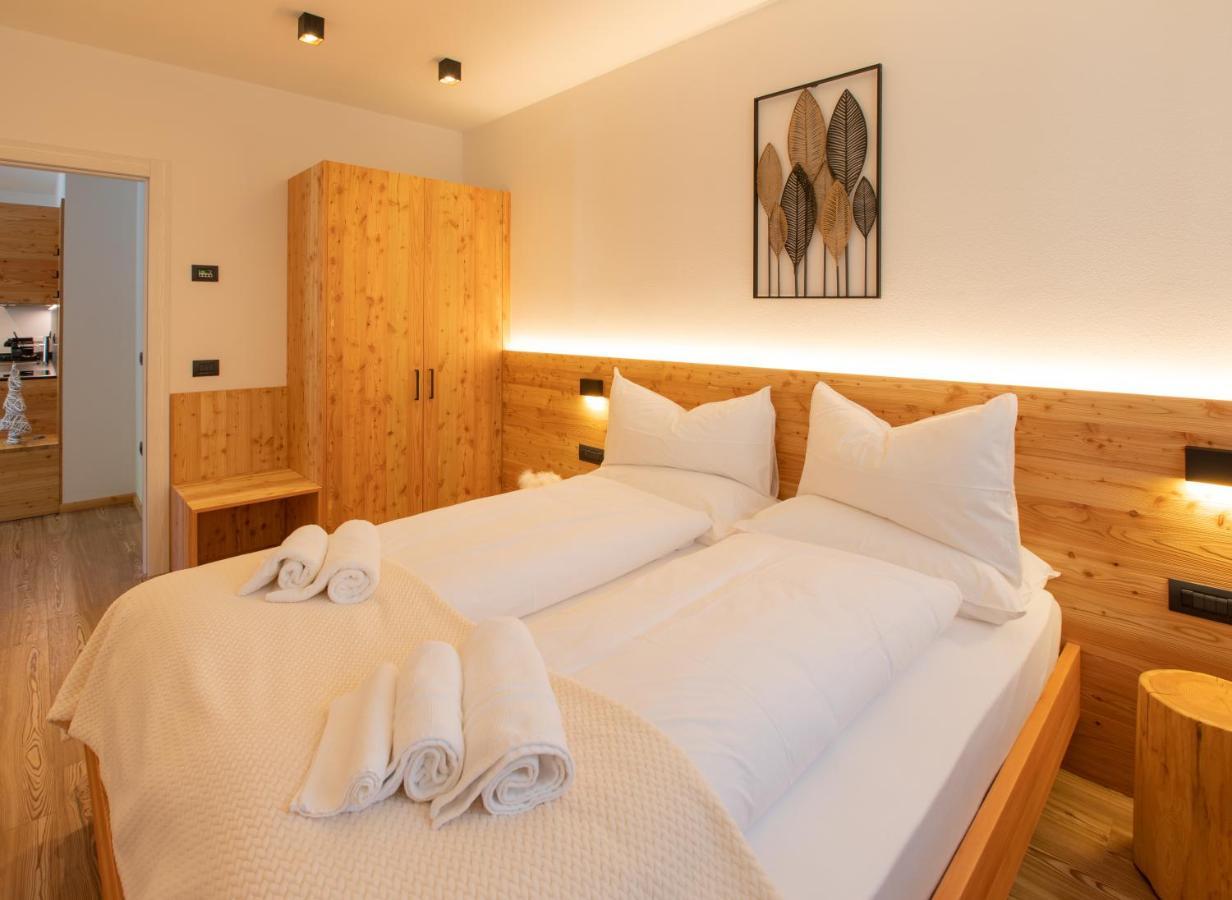 Brenta Rosso - Charme Apartments Fai della Paganella Zewnętrze zdjęcie