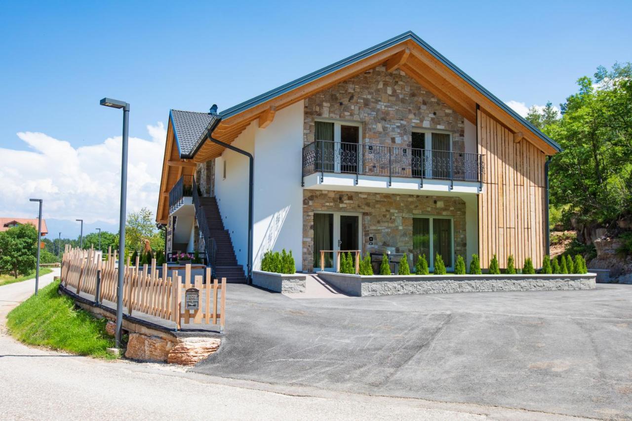 Brenta Rosso - Charme Apartments Fai della Paganella Zewnętrze zdjęcie